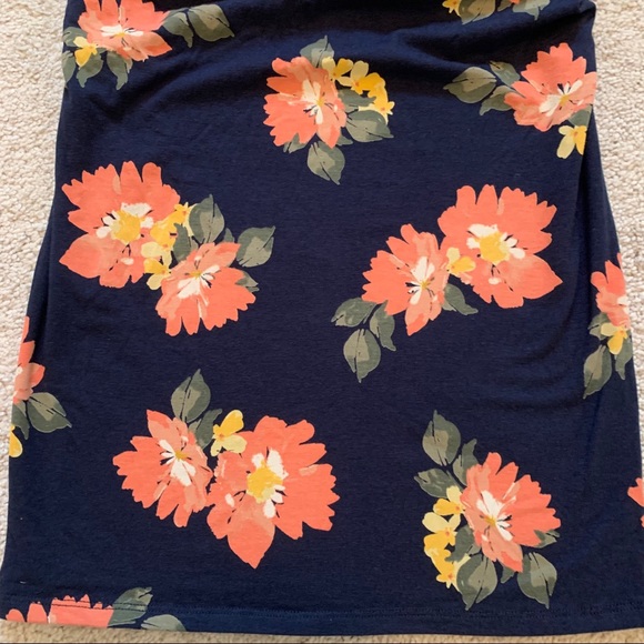 Maternity Floral T-Shirt Dress - Picture 6 of 12